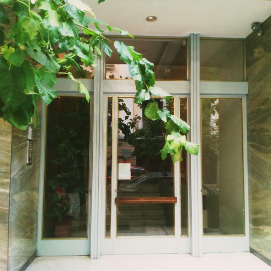Athens Downtown Boho Apartment 1 Min From Metro Bagian luar foto